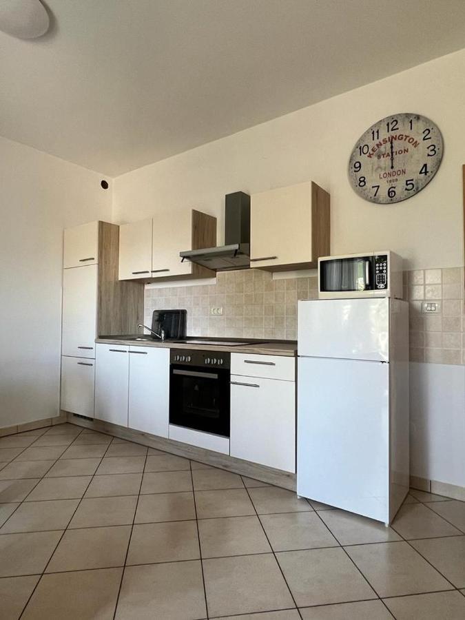 Seaview Apartments Koper Luaran gambar